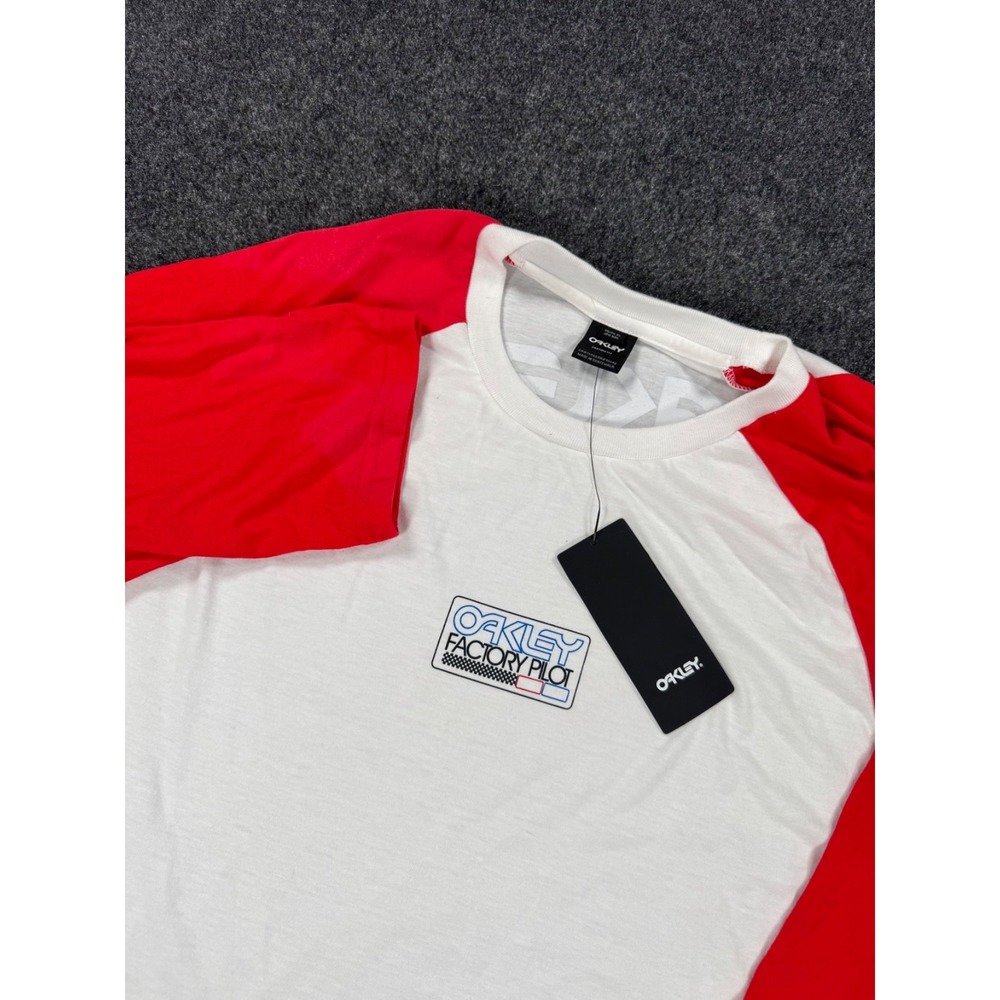 Oakley Factory Pilot Shirt Mens XL NWT Red White 3/4 Sleeve Raglan Racing